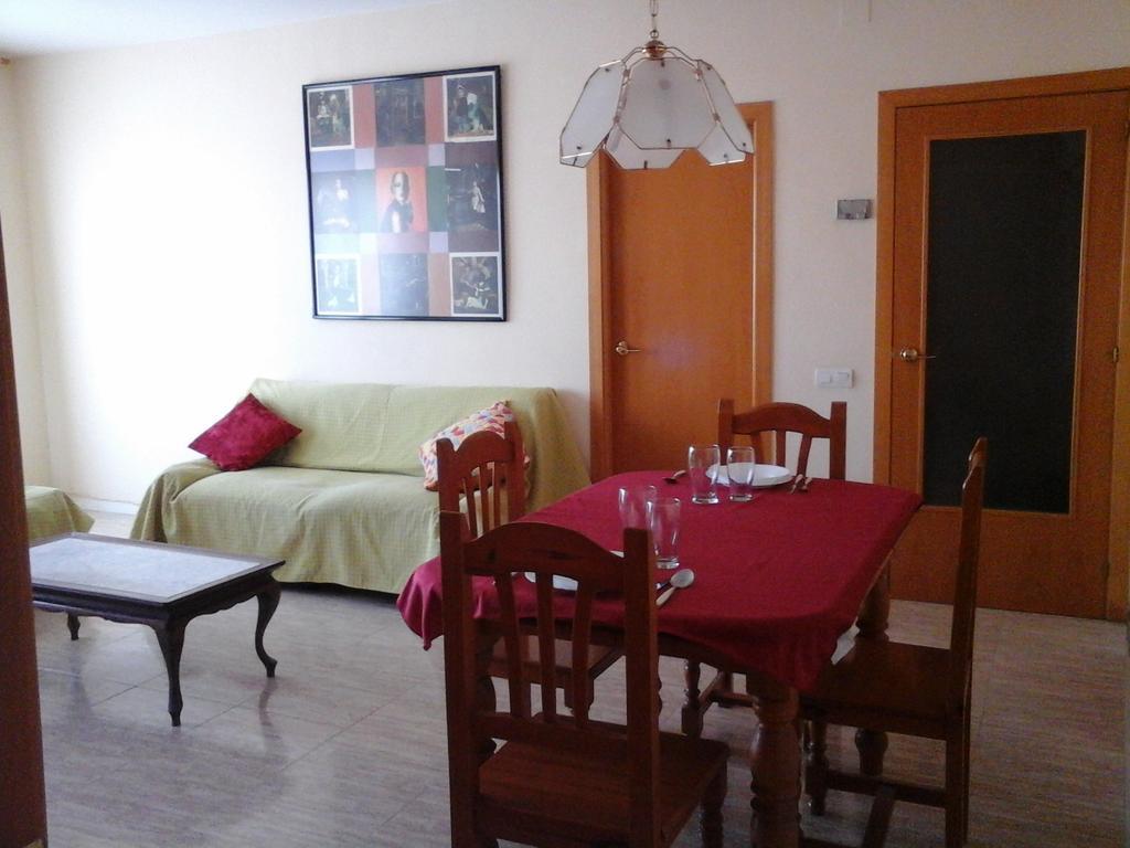 Apartament Fira L'Hospitalet de Llobregat Pokoj fotografie