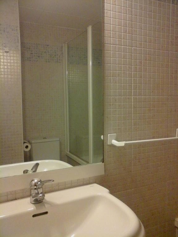 Apartament Fira L'Hospitalet de Llobregat Pokoj fotografie